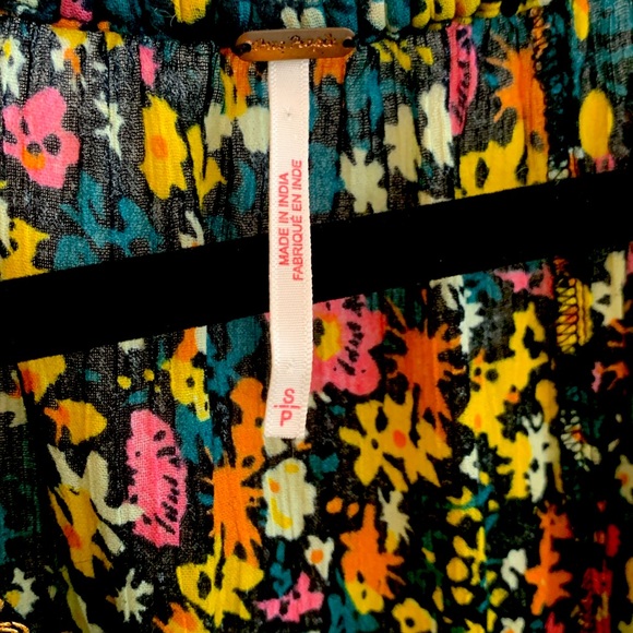 Free people tunic/dress size s/p navy blue flower pattern. - Picture 2 of 6